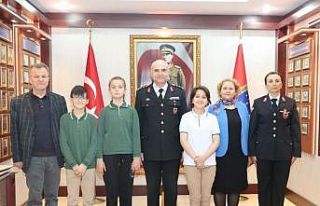 Ortaokul öğrencilerinden jandarmaya ziyaret