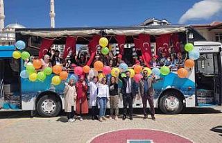 Özel öğrenciler Gakkobüs ile şehir turu attı