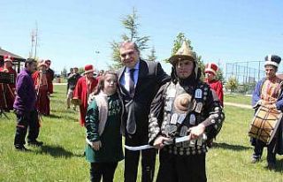 Özel öğrenciler şenlikte gönüllerince eğlendi