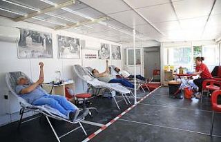 Pamukkale Belediyesi’nin Kızılay’a desteği...