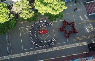 Pendik’te ilkokul öğrencilerinden 19 Mayıs için...