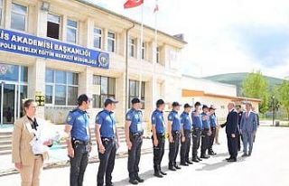 Polis Akademisi Başkanı Çolak, Bayburt POMEM öğrencileriyle...