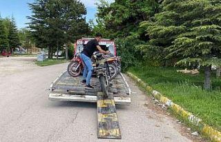Polis tescilsiz motosikletleri böyle topladı