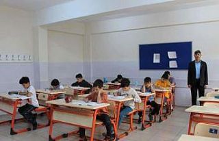 Proje okullarına kabul sınavına rekor başvuru