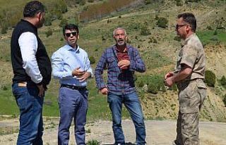 Pülümür Kaymakamı Uzun vatandaşlarla bir araya...