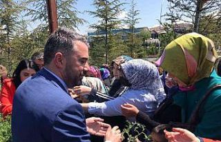 Pursaklar’da yaklaşık 20 bin fide dağıtıldı