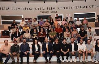 Radyo A yeni programcılarına özel eğitim veriyor