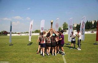 Ragbi heyecanı nefes kesti