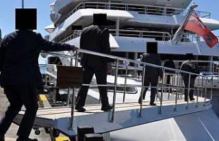 Rus oligarkın 300 milyon doalarlık yatına ABD’nin...