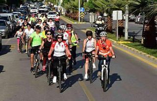Sağlık için pedal çevirdiler