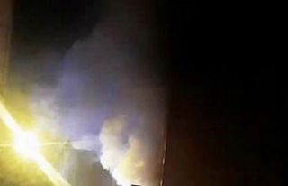 Sakarya’da evde çıkan yangında 2 kişi dumandan...