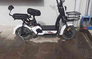 Satın alacakmış gibi yapıp kontrol amaçlı aldığı...