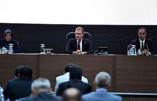 Seçer: "Kent merkezini tekrar cazibe merkezi...