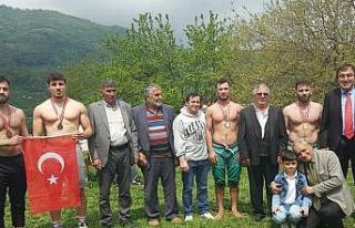 Şehit Hakan Altıkatoğlu adına güreş turnuvası