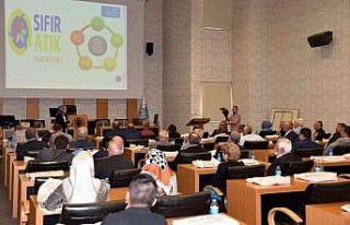 Selçuklu’da mahalle muhtarlarına sıfır atık...