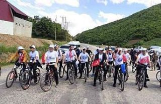 Şemdinli’de bisiklet turnuvası