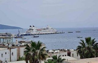 Sezonun dördüncü gemisi Bodrum’a geldi