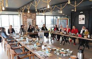 Siirt TSO’dan 8 Mayıs Anneler Gününde anneleri...