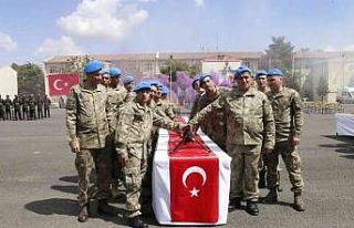 Siirt’te engelliler 1 günlük temsili askerlik...