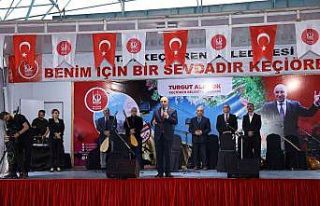 Âşıklar Keçiören’de atıştı