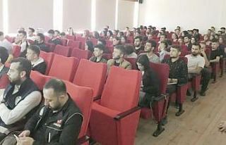 Simav MYO’da Sosyal Medya Farkındalığı semineri