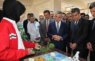 Şırnak’ta Bilim Fuarı ve pilav şenliği