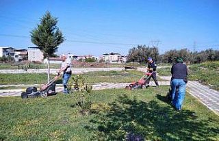 Soma’nın park ve bahçeleri yaza hazırlanıyor