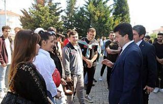 SUBÜ UBF’de iş teklifi oranı yüzde 88