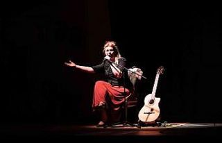 Sumru Yavrucuk izleyiciyle buluştu