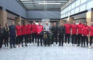 Süper Lig’e yükselen Ümraniyespor’dan, Başkan...