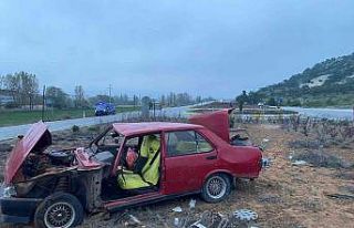 Takla atan araçta baba öldü, oğlu ağır yaralandı