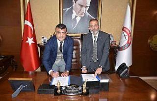 Tarsus Belediyesi ile Mersin Barosu arasında işbirliği...