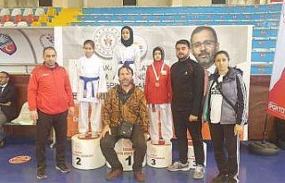 Tekmeler analig finalleri için kalktı