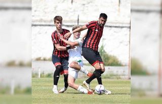 TFF 2. Lig: Turgutluspor: 1 Serik Belediyespor: 2