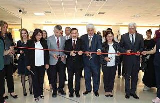 TÖTM’de Ressam Hemşireler Sergi açtı