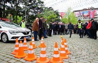 Trabzon’da “Yayalar için 5 adımda güvenli trafik"...