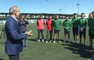 Trabzonlu belediye başkanından futbol takımına...