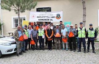 Traktör şoförlerine kurallar anlatıldı, ardından...