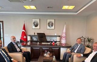 Türk-İş ve RTÜK başkanından Bakan Yardımcısı...