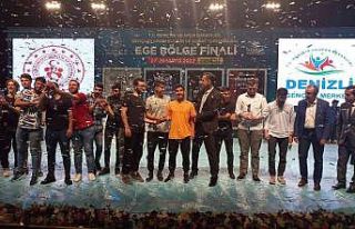 Türk müziği ve bilgi yarışmasında birincilik...