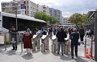Turnikeli otobüs durağı ile trafik güvenliği...