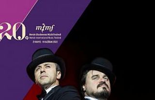 Two Turkish Tenors Müzikal Düello oyunu, festivalde...
