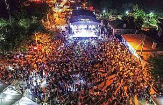 Uluslararası Leylek Festivali yoğun ilgi gördü