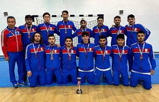 Üniversite Futsal takımı bronz madalya ile döndü