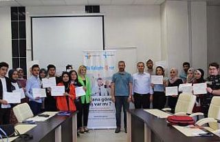 Üniversitede “İş Kulübü Eğitimi” gerçekleştirildi
