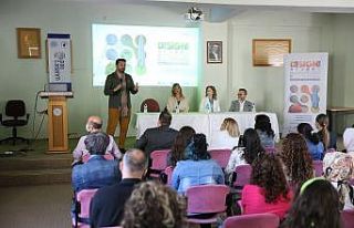 Üniversiteli gençlere ‘DENİB Design 2022’ tanıtıldı