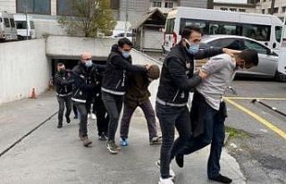 Uyuşturucu taciri 5 kişi tutuklandı