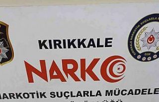 Uyuşturucu ticareti yapan şüpheli tutuklandı