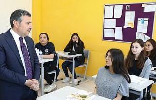 Vali Atay’dan Uğur Okuluna ziyaret