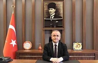 Vali Hatipoğlu’dan, "Çiçek göndermeyin,...